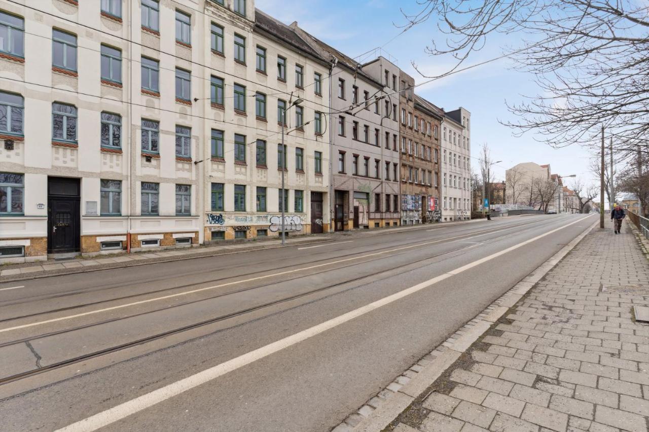 Apartment Fuer 13 Gaeste, 5 Schlafzimmer, 2 Baeder, 2 Loggia'S, Leipzig Zentrum Ost Екстериор снимка